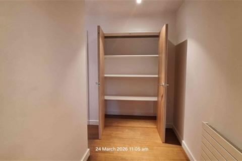 2 bedroom flat to rent, De La Mare Court, 6 Stratheden Road, Blackheath