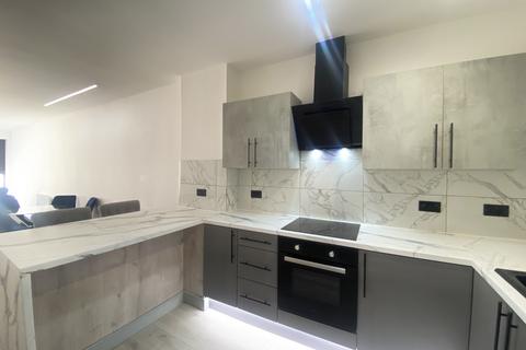 2 bedroom flat to rent, Claughton Street, St. Helens WA10