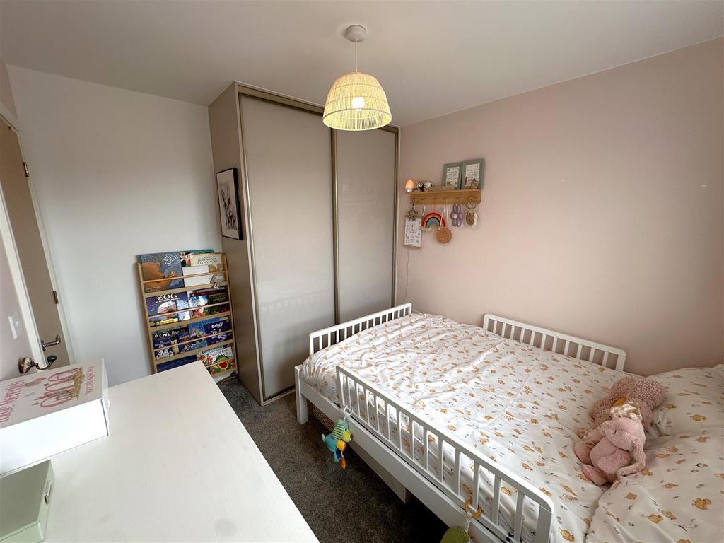 Second Bedroom 960