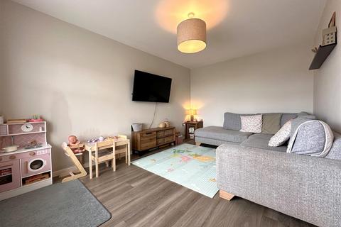 undefined, Cloverfield Place, Middlebeck, Newark