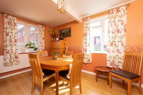 undefined, Kingsclere Road, Basingstoke