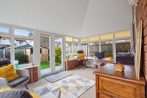 3 bedroom semi-detached house for sale, Ashwood Parade, Hall Green, Wakefield, West Yorkshire