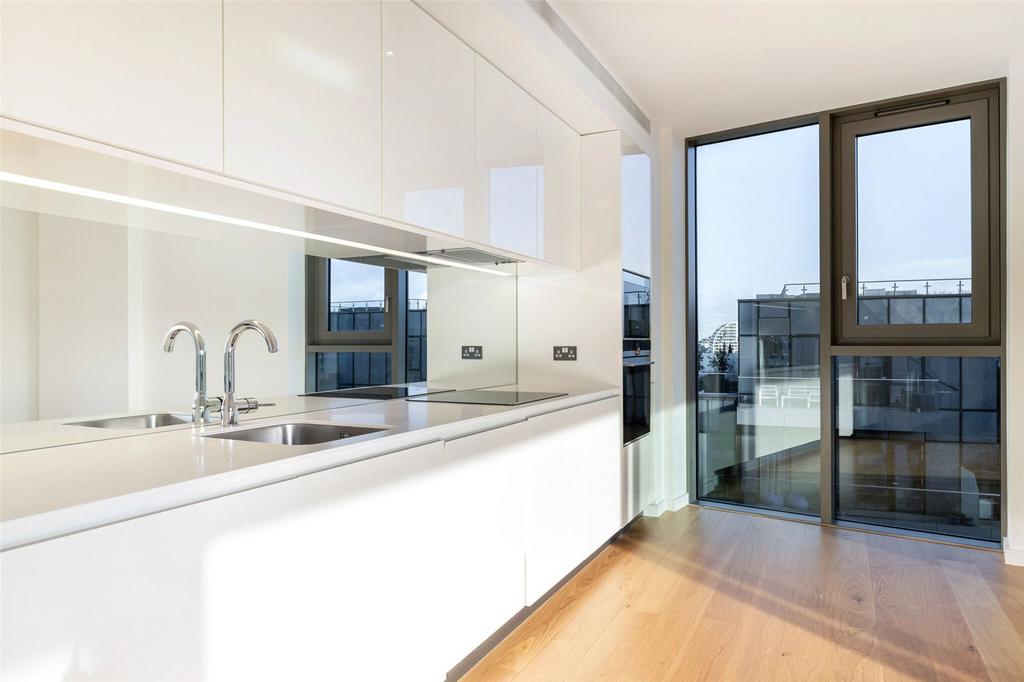 Living/Kitchen
