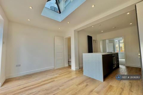 undefined, Strathmore Road, Hinckley, LE10