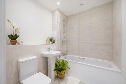 1 bedroom flat to rent, Elmsleigh Road, Middlesex TW18