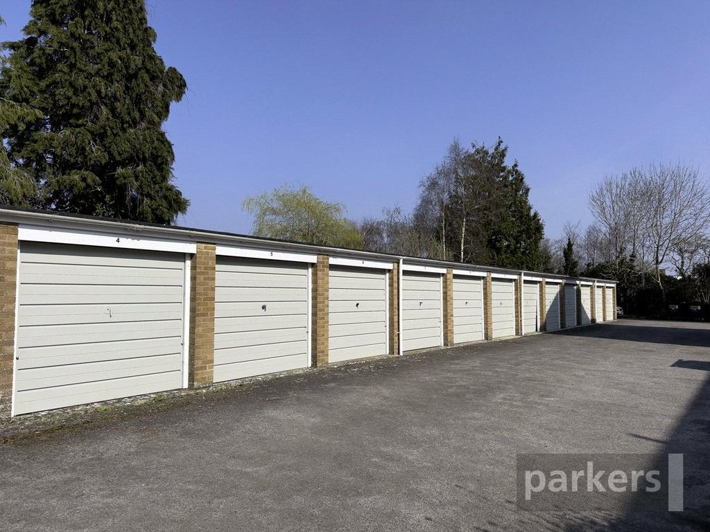 Garage Block
