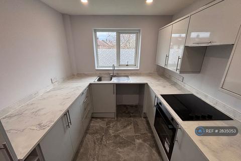 2 bedroom flat to rent, Ashtongate, Preston, PR2