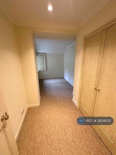3 bedroom flat to rent, Holland Park, London, W11