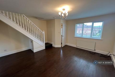 3 bedroom semi-detached house to rent, Mcloughlin Way, Sheffield, S26