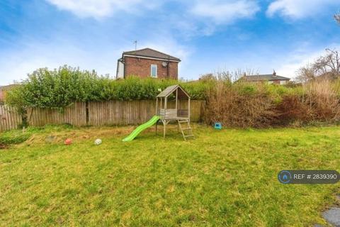 2 bedroom semi-detached house to rent, Hurst St, Stockport, SK5