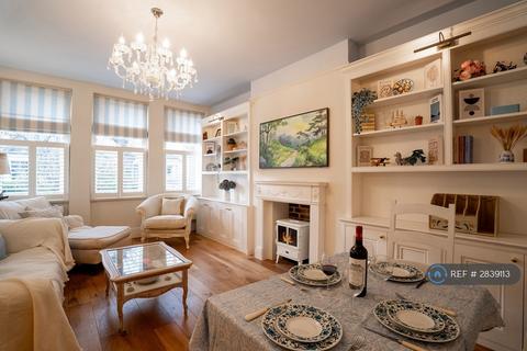 2 bedroom flat to rent, Bective Road, London, SW15