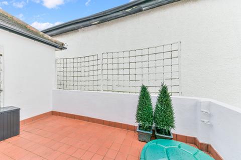 2 bedroom maisonette to rent, Glendale Drive, Wimbledon, SW19