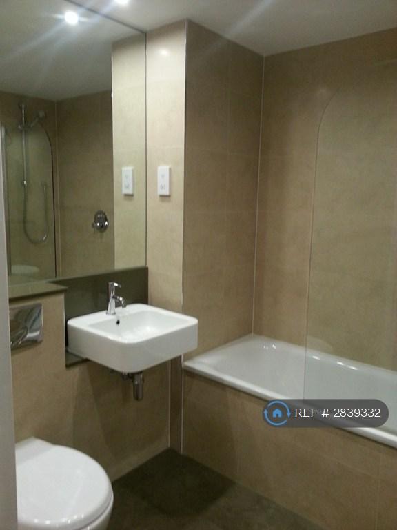 Main Bathroom