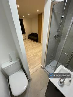 undefined, Tollers Lane, London, CR5
