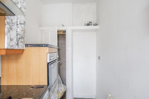 3 bedroom terraced house for sale, Bethel Street, Halifax HX3