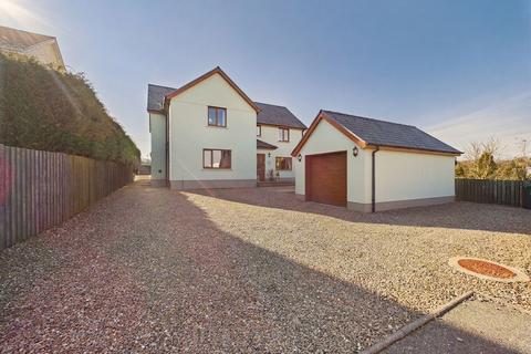 5 bedroom detached house for sale, Parc Yr Eos, Hermon, SA36