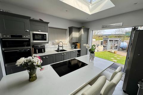 undefined, Kingsnorth Road, Ashford TN23