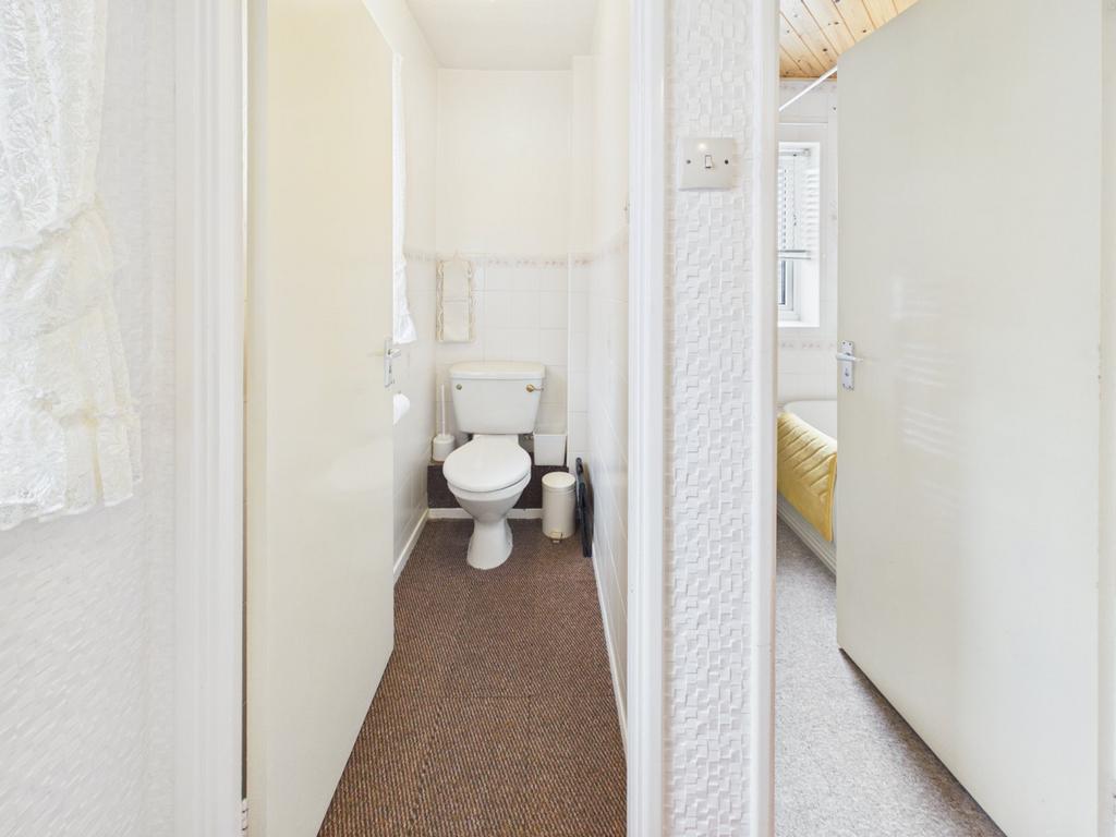 Separate Wc