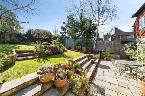 4 bedroom semi-detached house for sale, Oathall Avenue, Haywards Heath