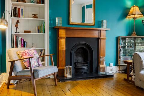 undefined, St Johns Road, Edinburgh, EH12