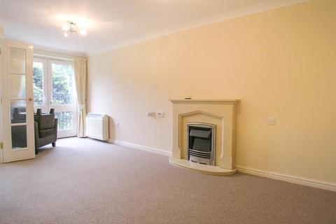 1 bedroom apartment for sale, Pritchard Court, Llandaff