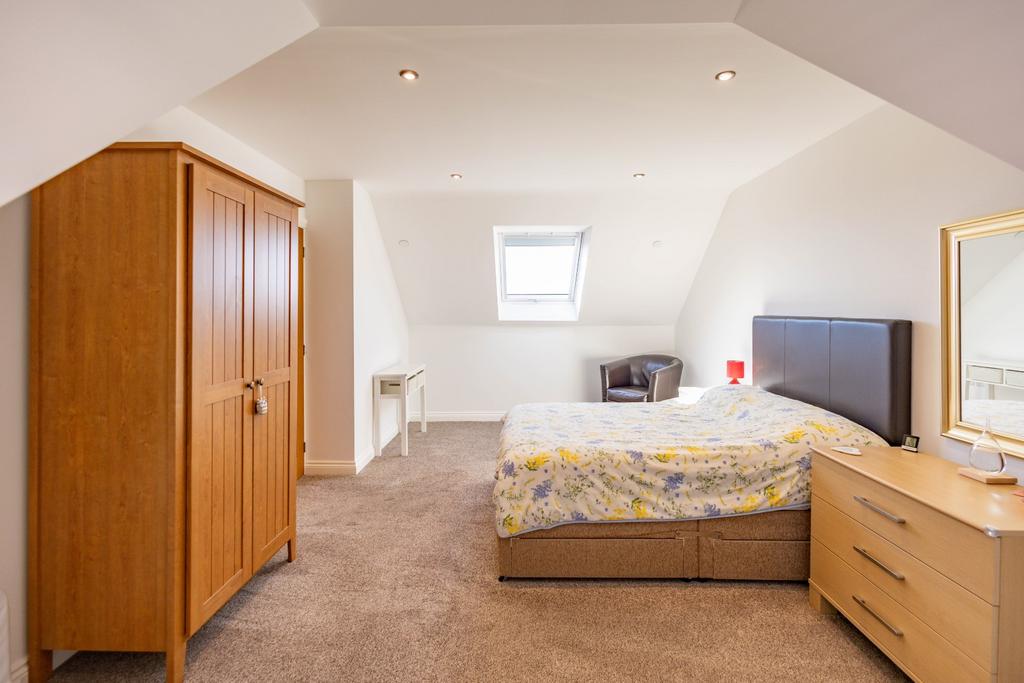 Double Bedroom 2