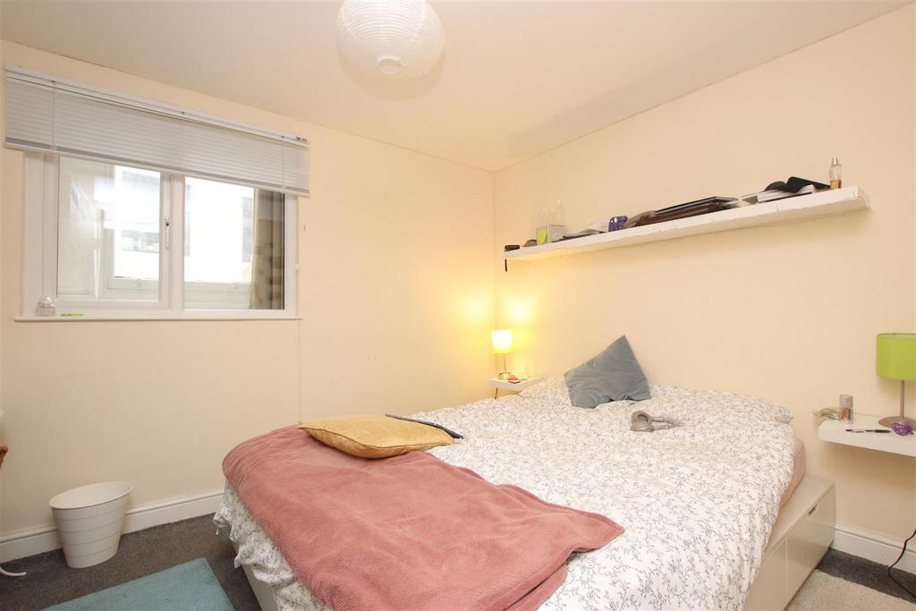Bedroom one.JPG