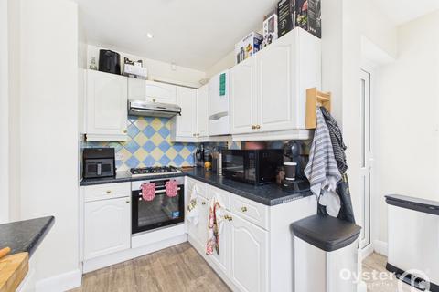 undefined, Aldridge Avenue, Stanmore, HA7