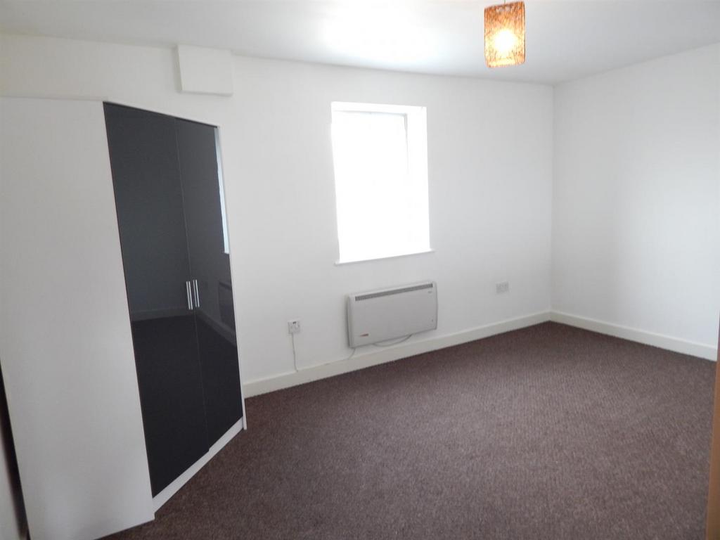 Regency Court, 7 Waterloo Road, Stalybridge SK15 2
