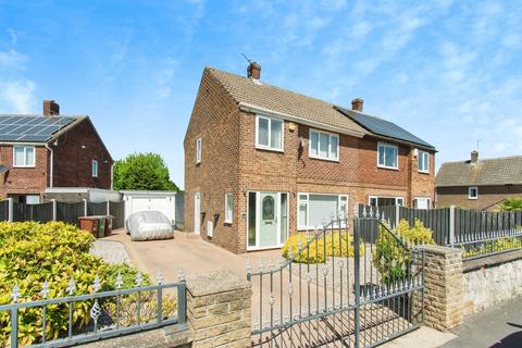 3 bedroom semi-detached house for sale, Cleveland Avenue, Knottingley