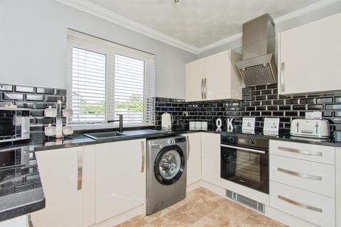 3 bedroom semi-detached house for sale, Cleveland Avenue, Knottingley