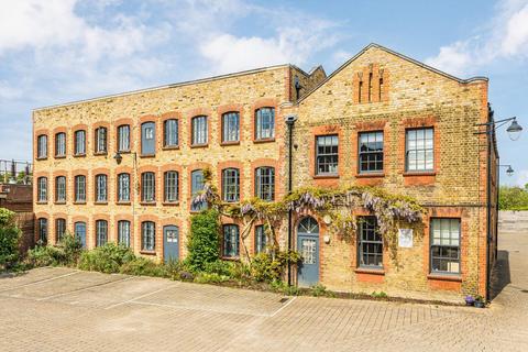 undefined, Athelstan Place, Twickenham TW2