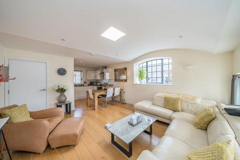 undefined, Athelstan Place, Twickenham TW2