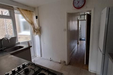 undefined, Perry Hill, LONDON