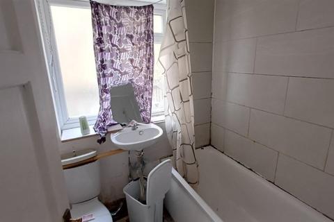 undefined, Perry Hill, LONDON