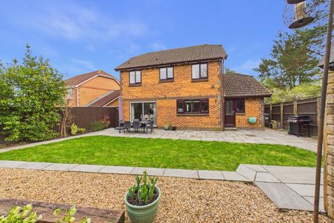 4 bedroom detached house for sale, Sorrel Gardens, Broadstone, Dorset, BH18