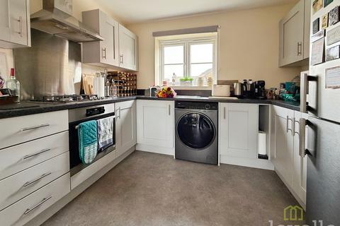 3 bedroom semi-detached house for sale, Peatman Close, Waddington LN5