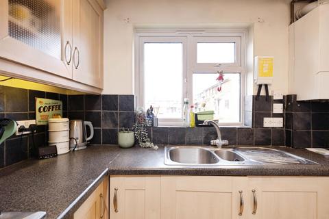 2 bedroom terraced house for sale, Bridle Road, HEREFORD