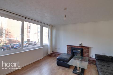 undefined, Simons Walk, NORTHAMPTON