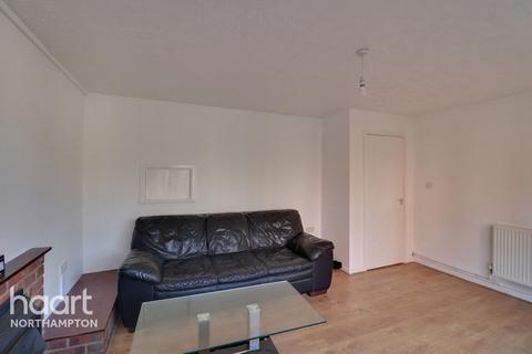 undefined, Simons Walk, NORTHAMPTON