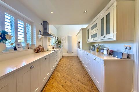 5 bedroom detached house for sale, Church Close, Banks PR9