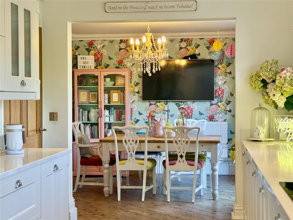 Kitchen Diner