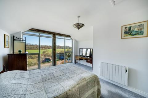 2 bedroom end of terrace house for sale, Lower Forge, Eardington, WV16