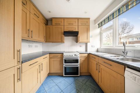 undefined, Woodville Road, Richmond, TW10
