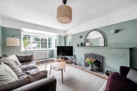undefined, Wych Hill, Woking, GU22