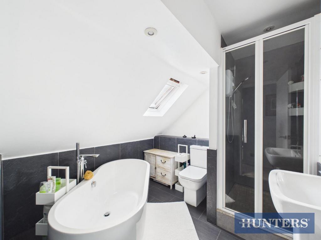Bathroom alt