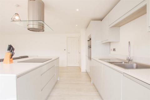 undefined, High Street, Saffron Walden CB10