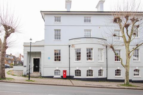 undefined, High Street, Saffron Walden CB10