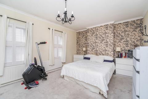 undefined, Glebe Avenue, Ickenham, UB10