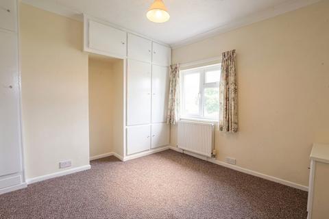 undefined, High Street, St. Neots PE19